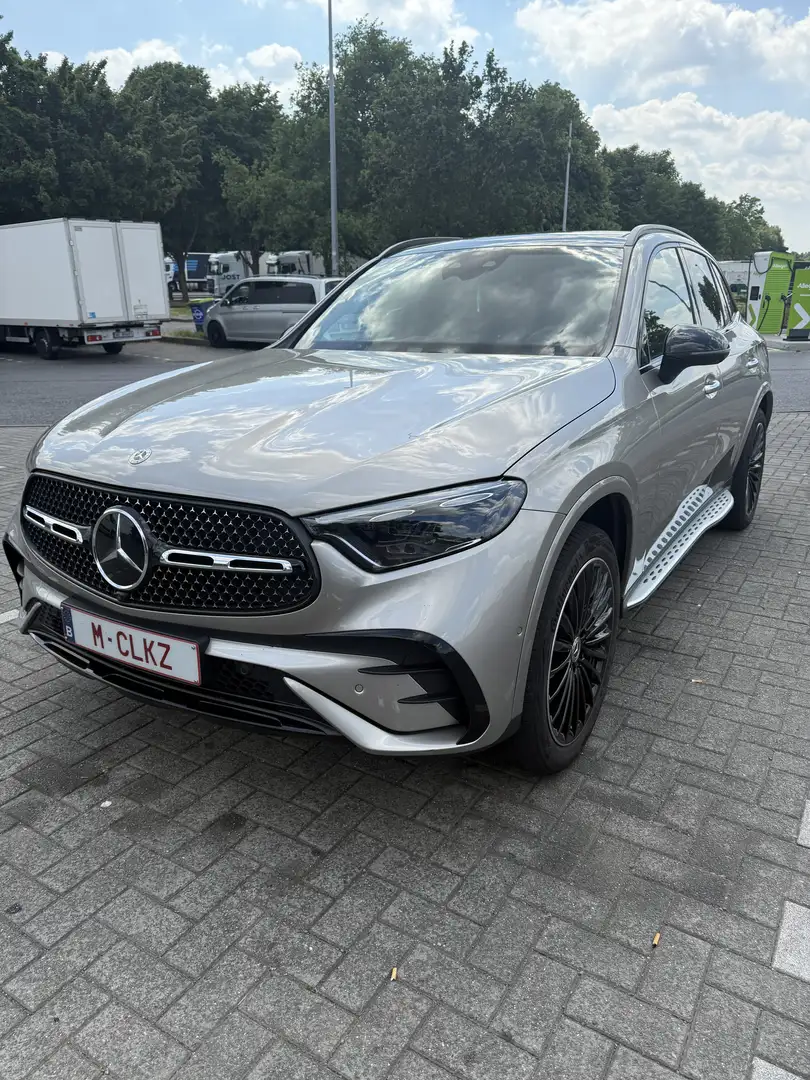 Mercedes-Benz GLC 200 AMG Line - 1