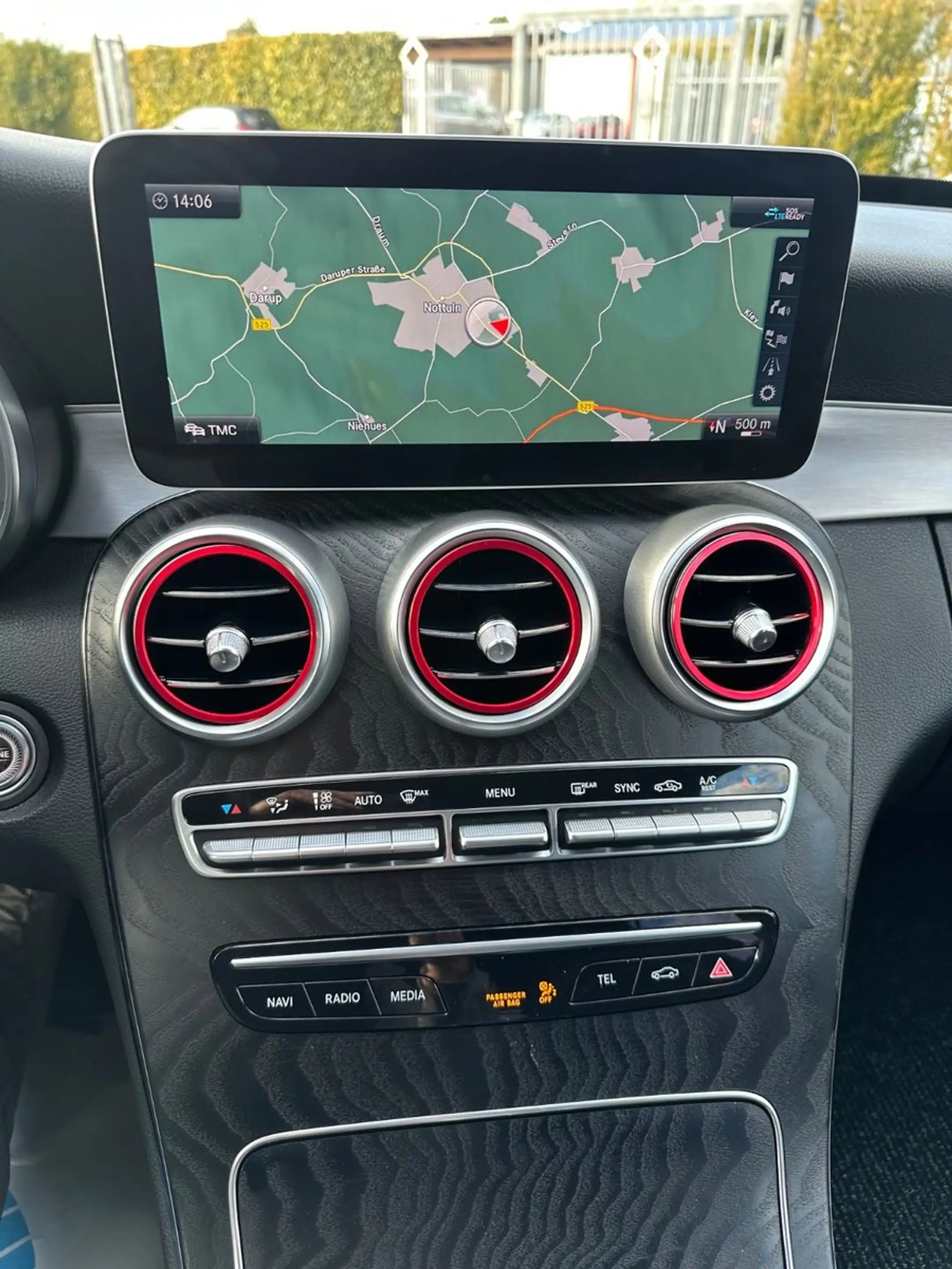 Mercedes-Benz C 220 d T AMG Line Distronic Navi LED Kamera AHK — photo 14
