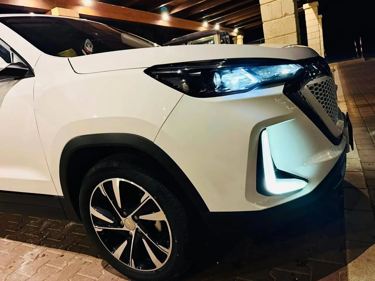 DR Automobiles DR EVO5 2025