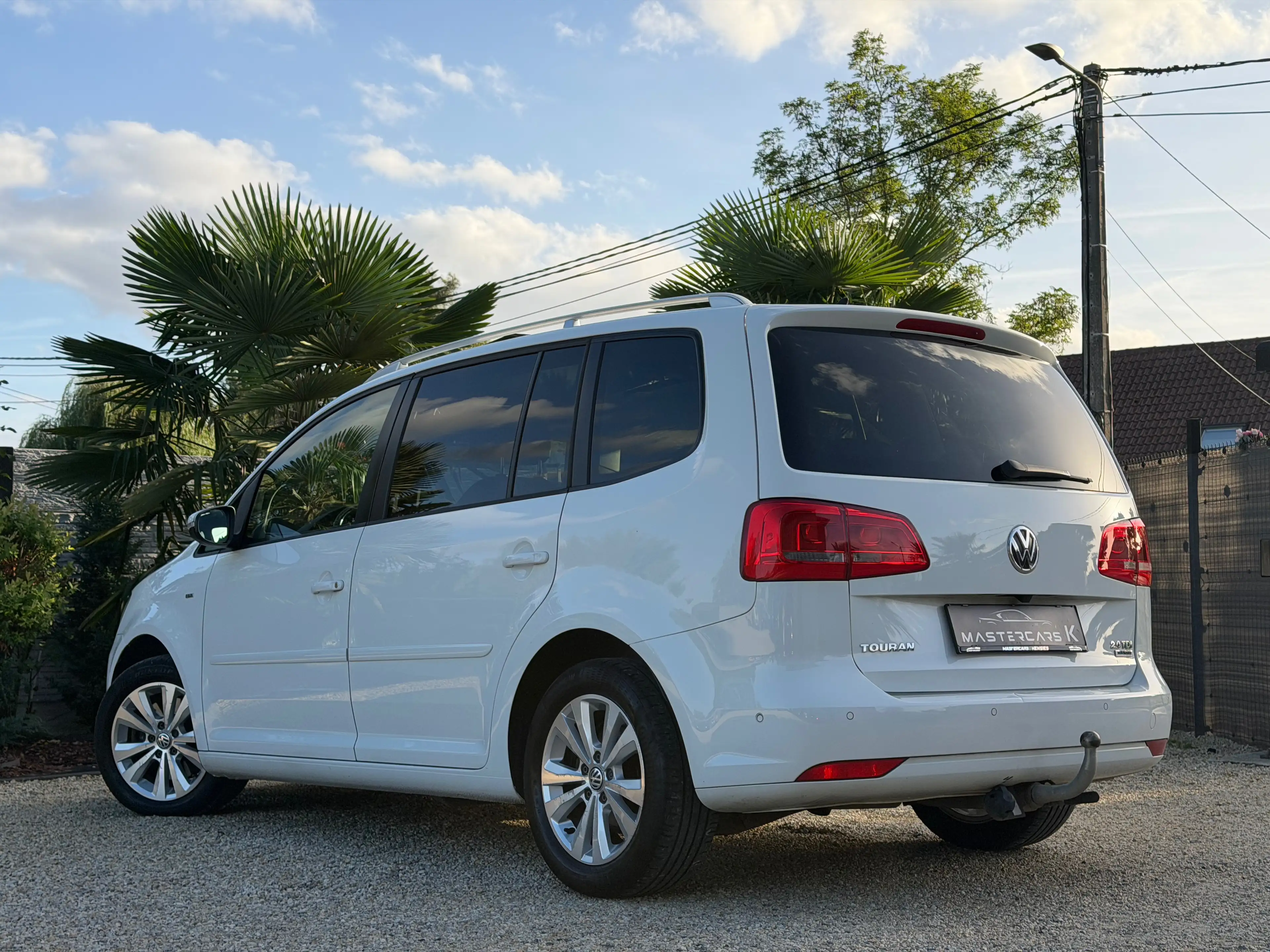 Volkswagen Touran Touran 2.0TDi Highline 7pl. DSG — photo 16