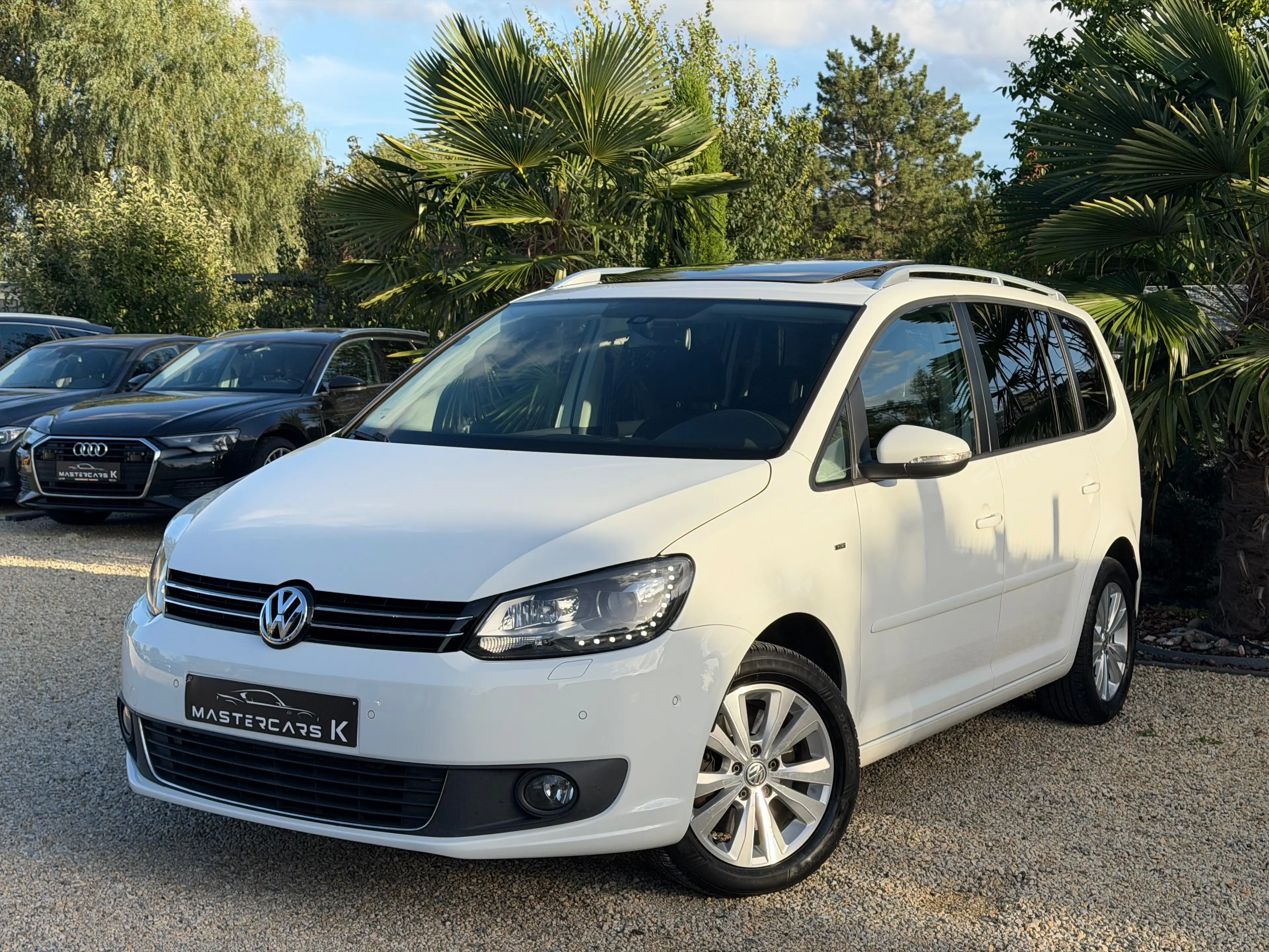 Volkswagen Touran Touran 2.0TDi Highline 7pl. DSG — photo 3
