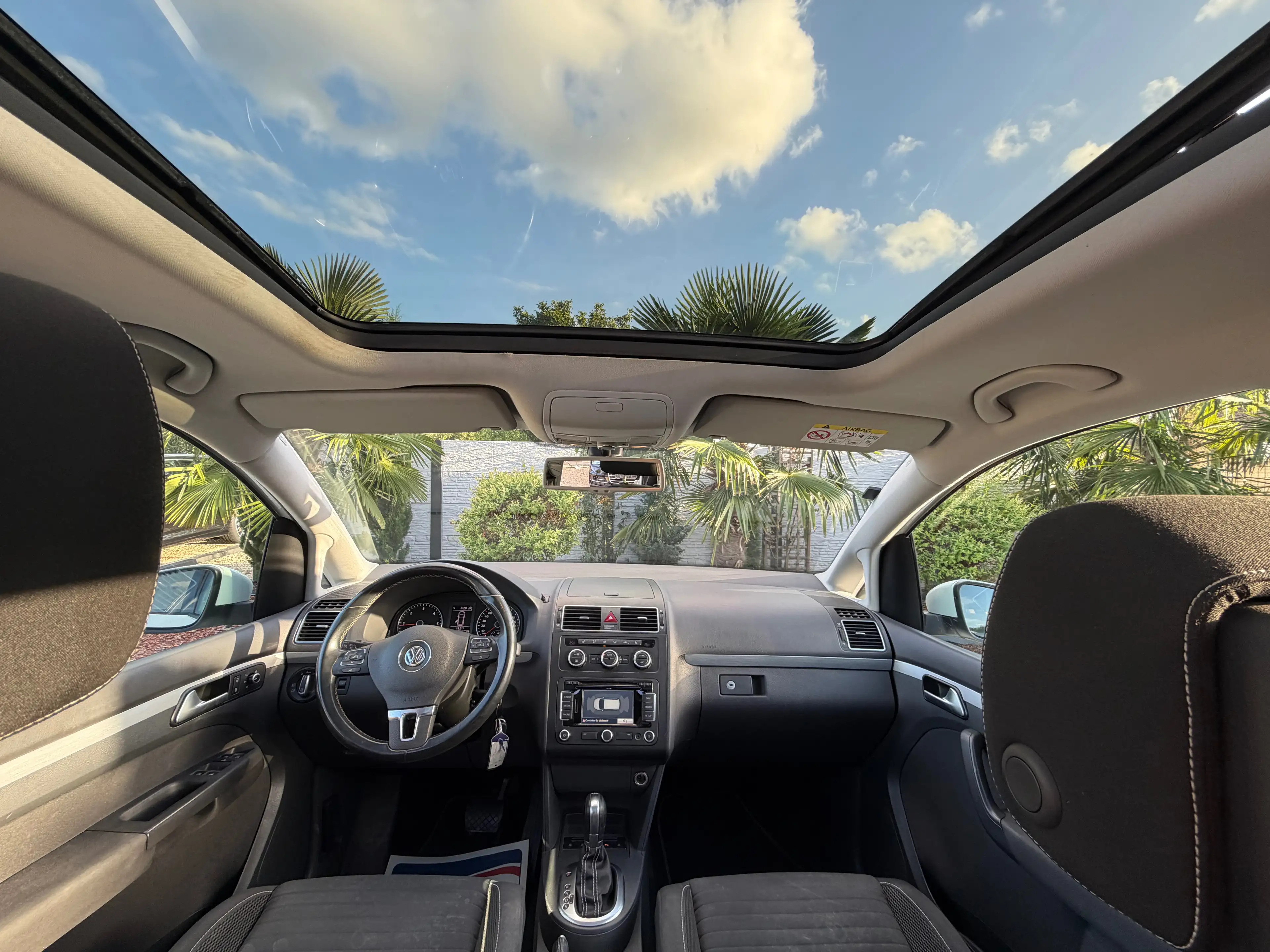 Volkswagen Touran Touran 2.0TDi Highline 7pl. DSG — photo 11