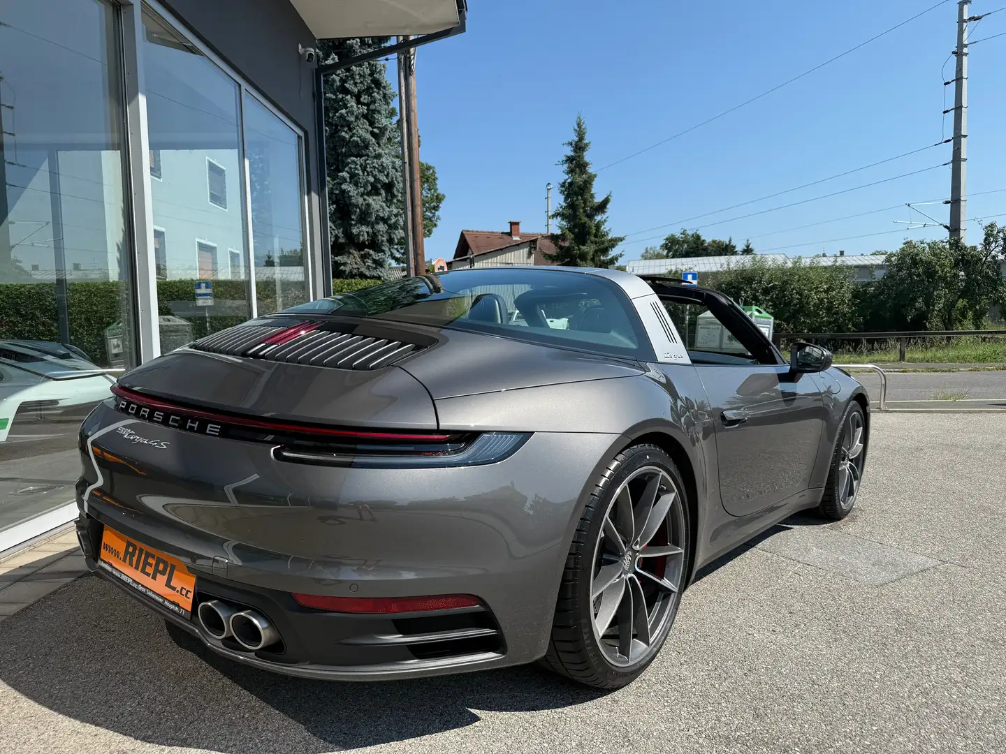 Porsche 911 Targa 4 S NUR 29.000 KM Service und Garantie NEU - 1