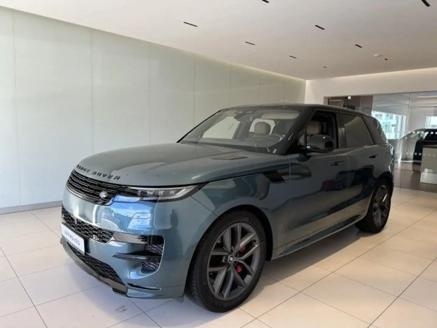 Land Rover Range Rover Sport P460e Hybrid HSE Dyn Black Pack Green - 2