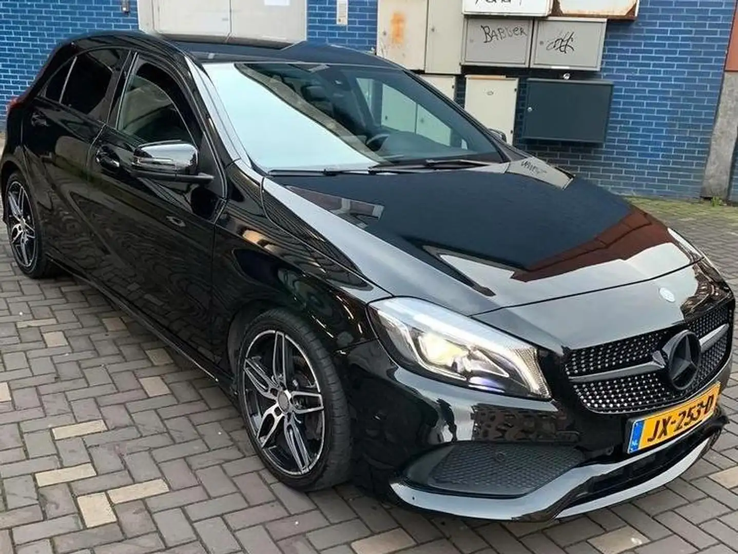 Mercedes-Benz A 180 A 180 AMG N. Edition Plus Nero - 2