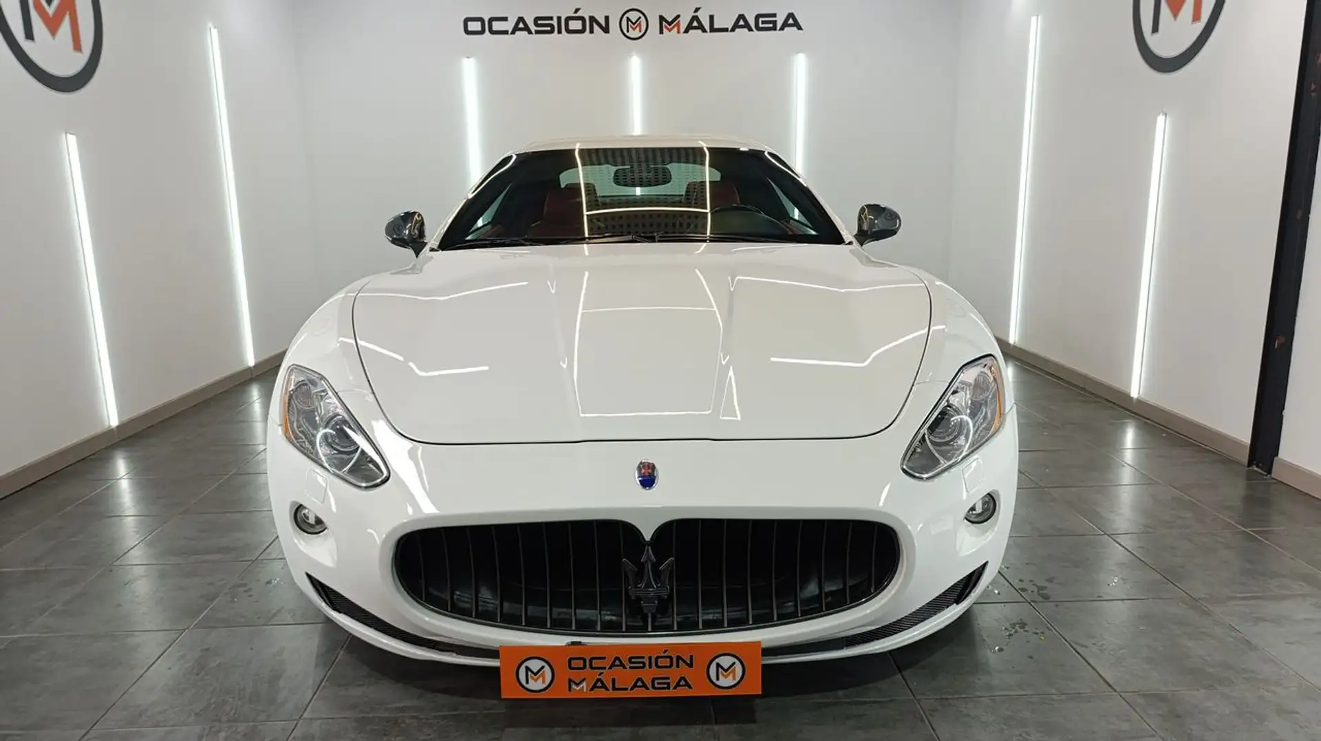 Maserati GranTurismo MC Aut. Blanco - 2