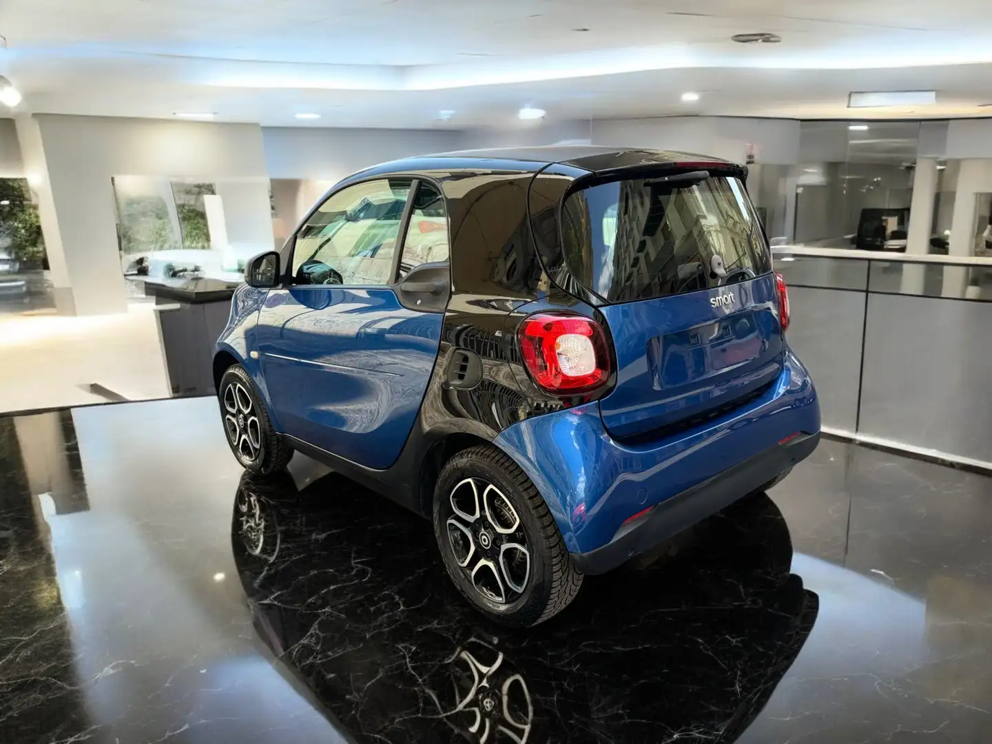 smart forTwo 1.0 Passion 71cv Bleu - 2