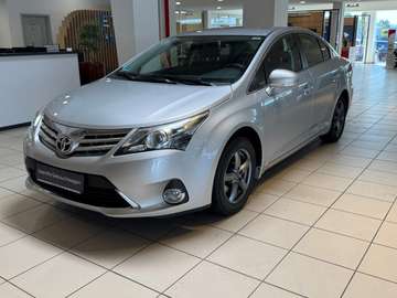 Life / 2-Zonen Klimaautomatik / Tempomat / Sitzhei