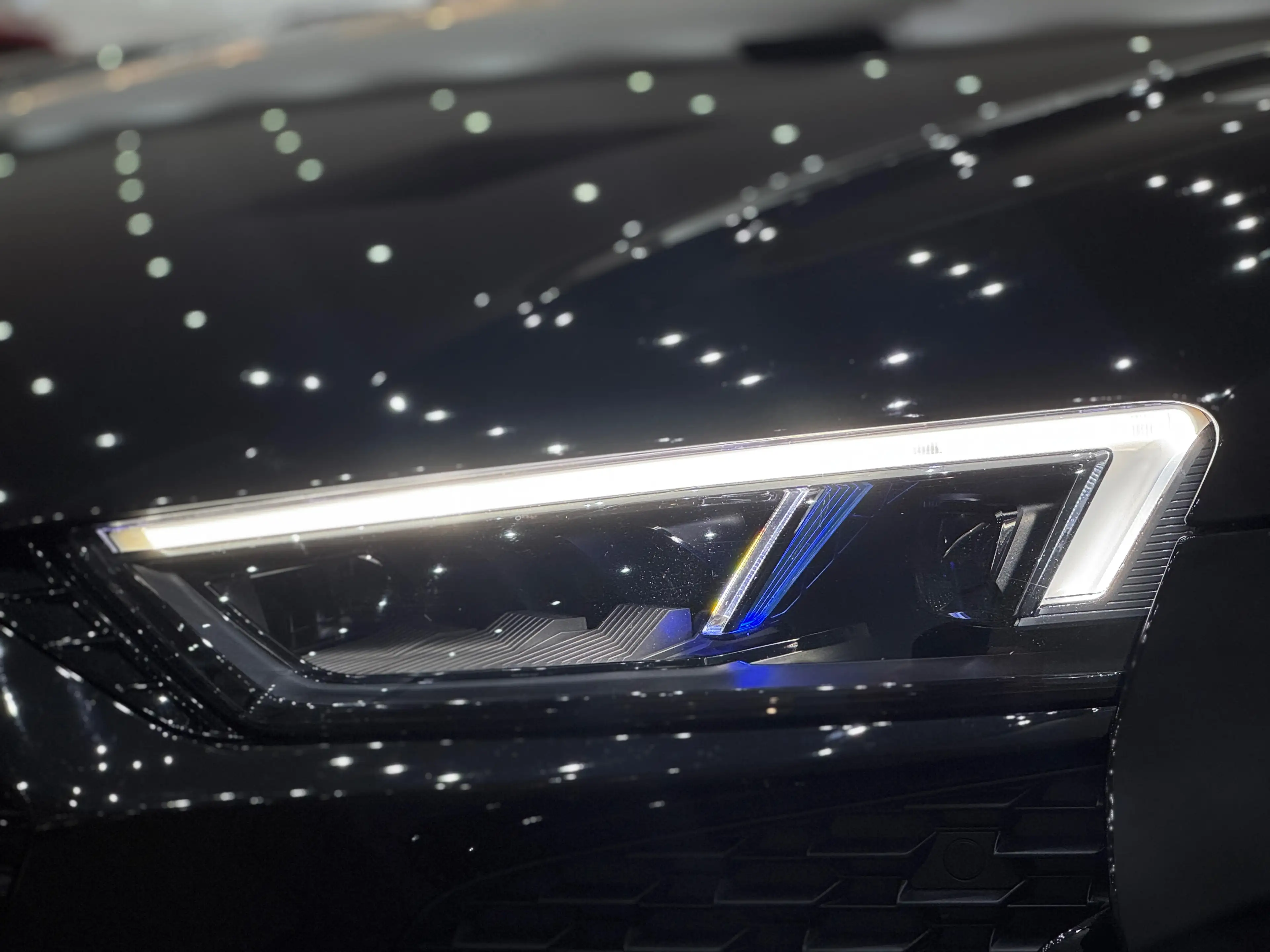 Audi R8 5.2 FSI quattro performance *Carbon-Paket* — photo 10