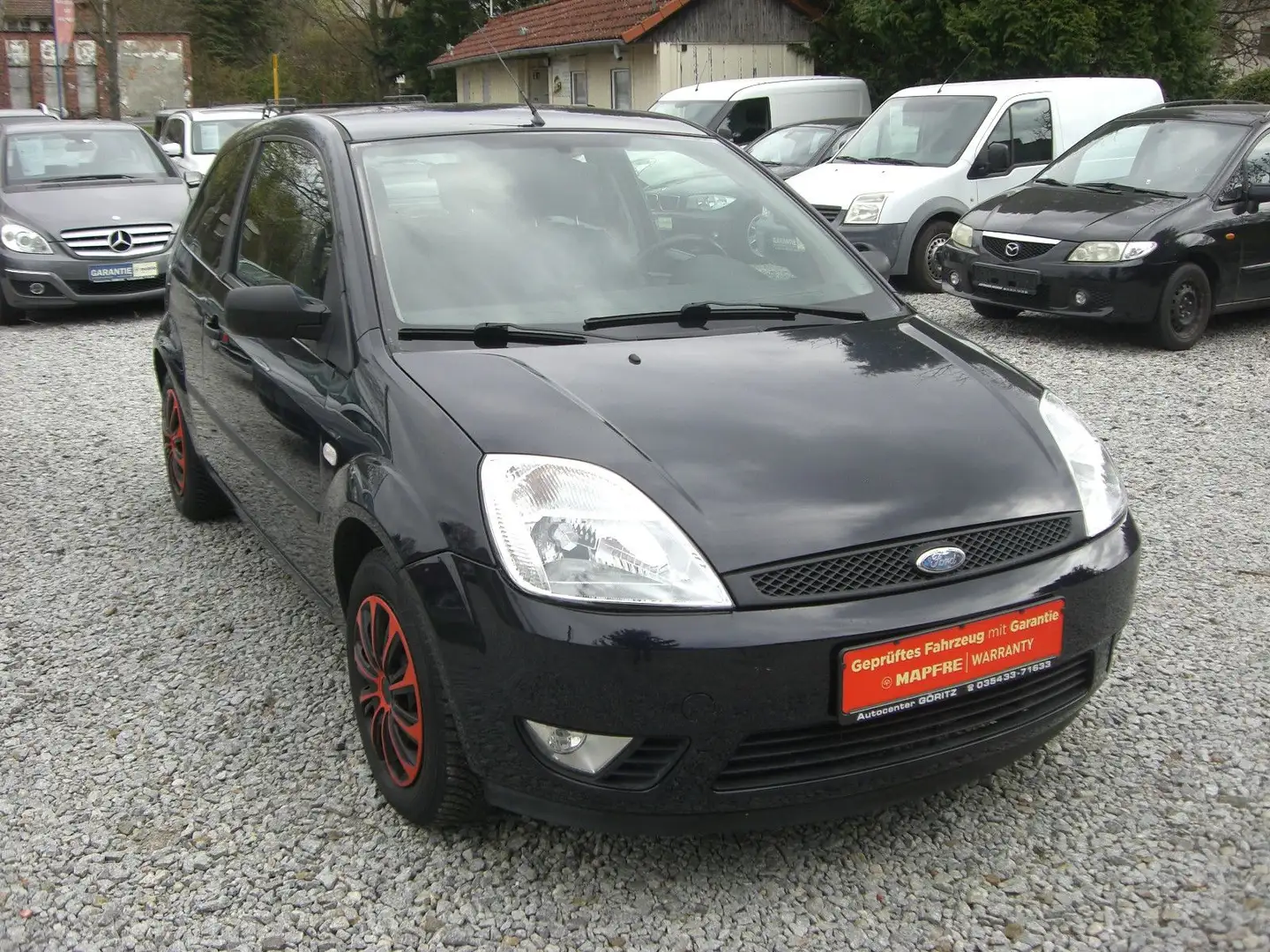 Ford Fiesta Futura Klima & Automatik Blauw - 1