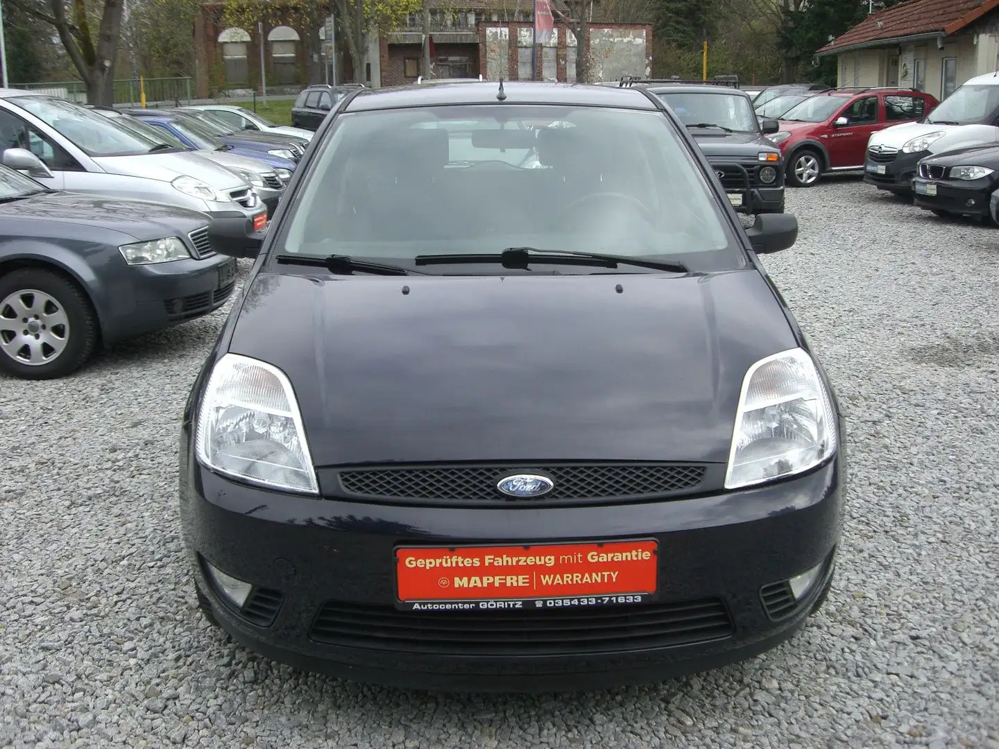 Ford Fiesta Futura Klima & Automatik Blauw - 2
