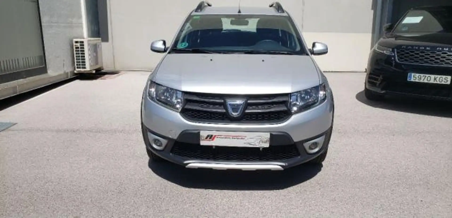 Dacia Sandero 0.9 TCE Stepway 90 Plateado - 2