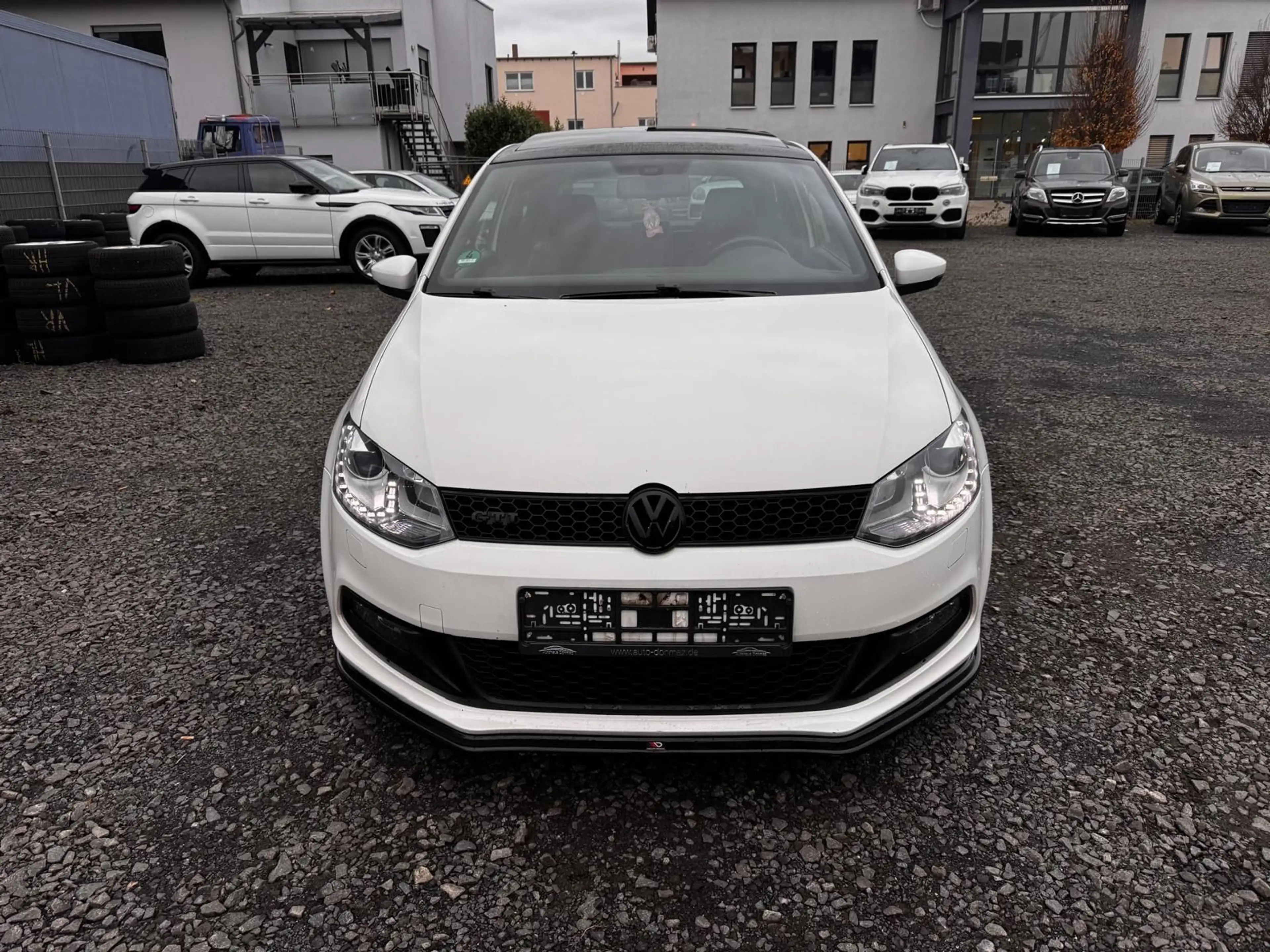 Volkswagen Polo GTI Automatik XENON PANO NAVI SHZ PDC — photo 2
