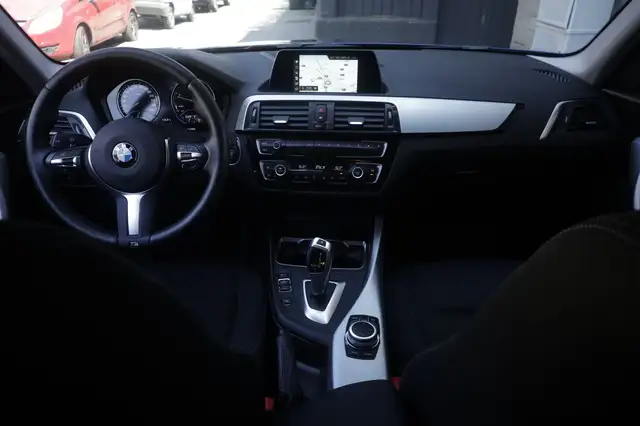 BMW 1 Series view 2