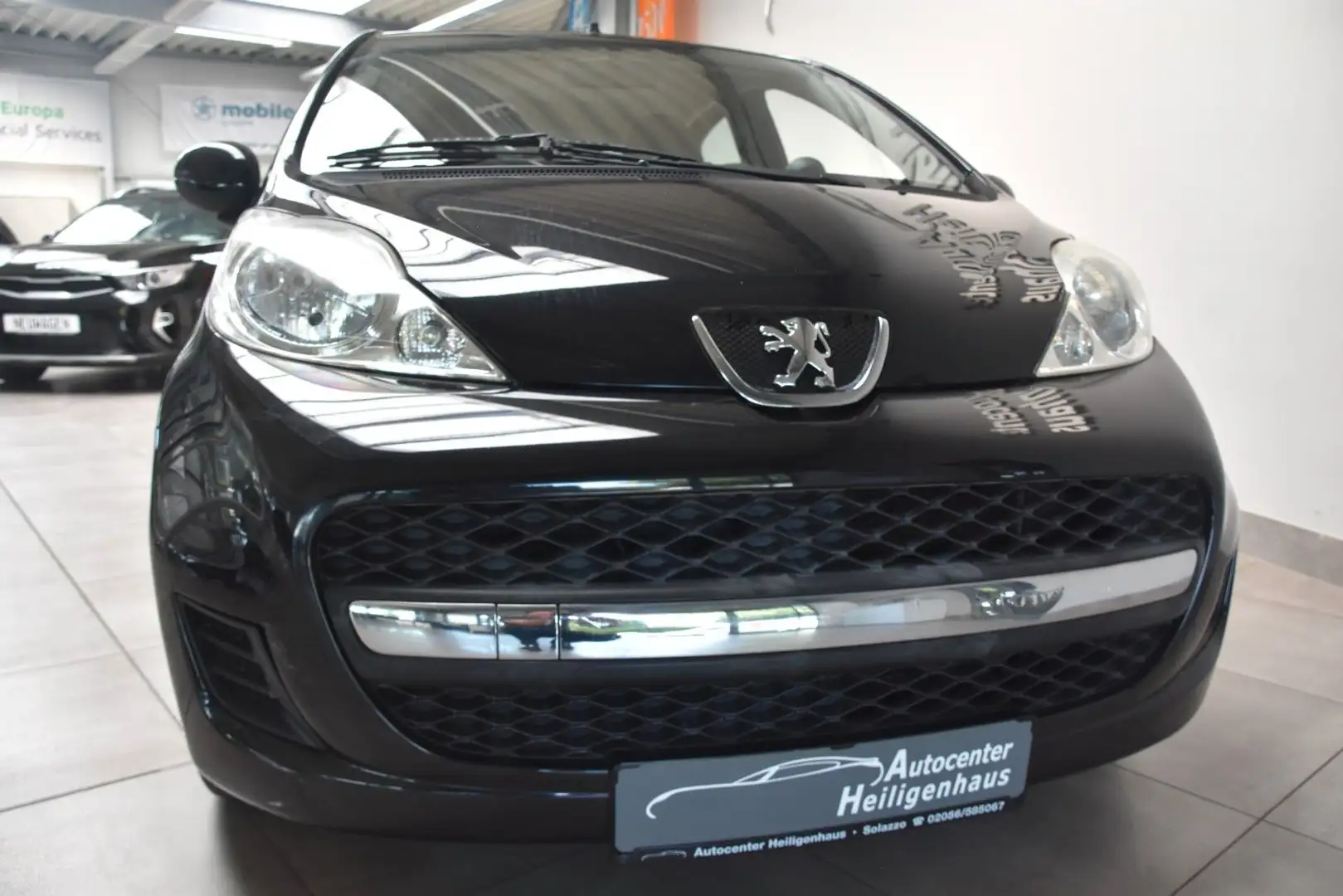 Peugeot 107 Filou 1.Hand Klima Servo Allwetter Schwarz - 1