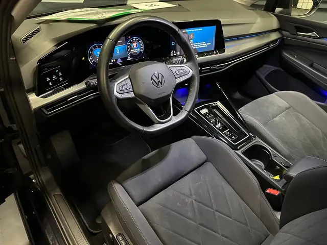Volkswagen Golf view 16