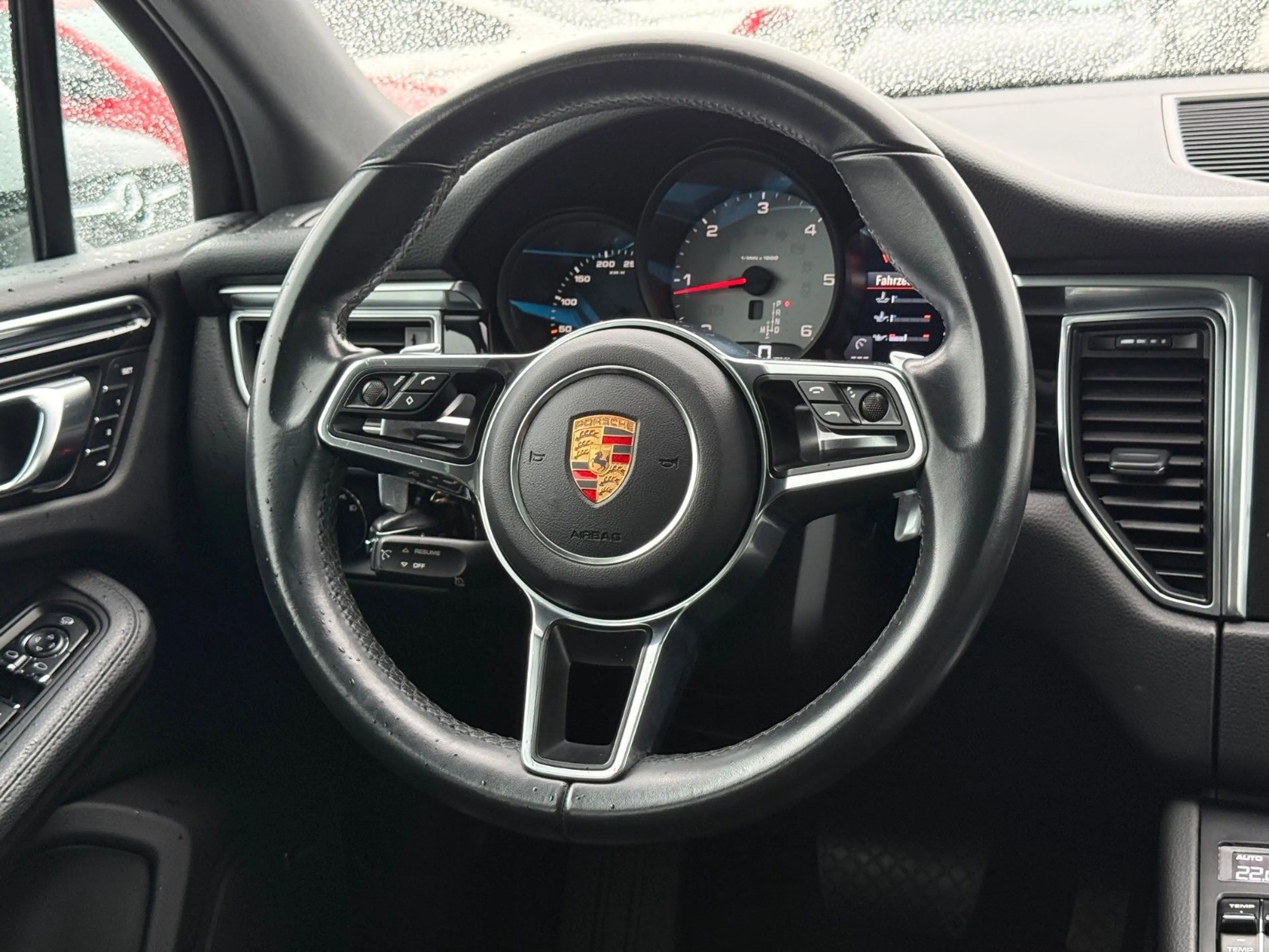 Porsche Macan S Diesel APPROVED PANO AHK MEMORY 18 WEGE — photo 10