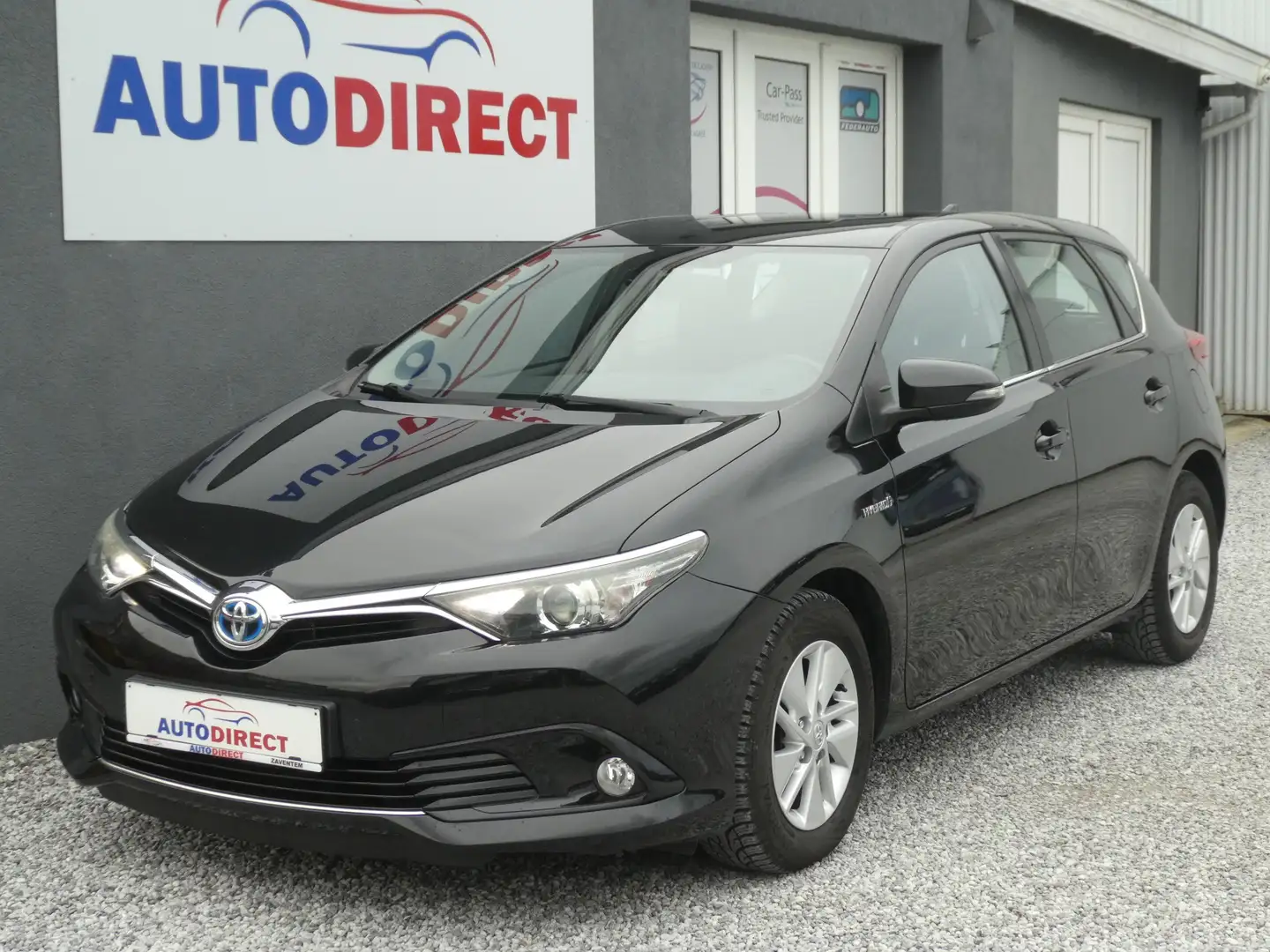 Toyota Auris 1.8i Hybride Comfort AUTOMAAT Navi, Camera, Dab Zwart - 1