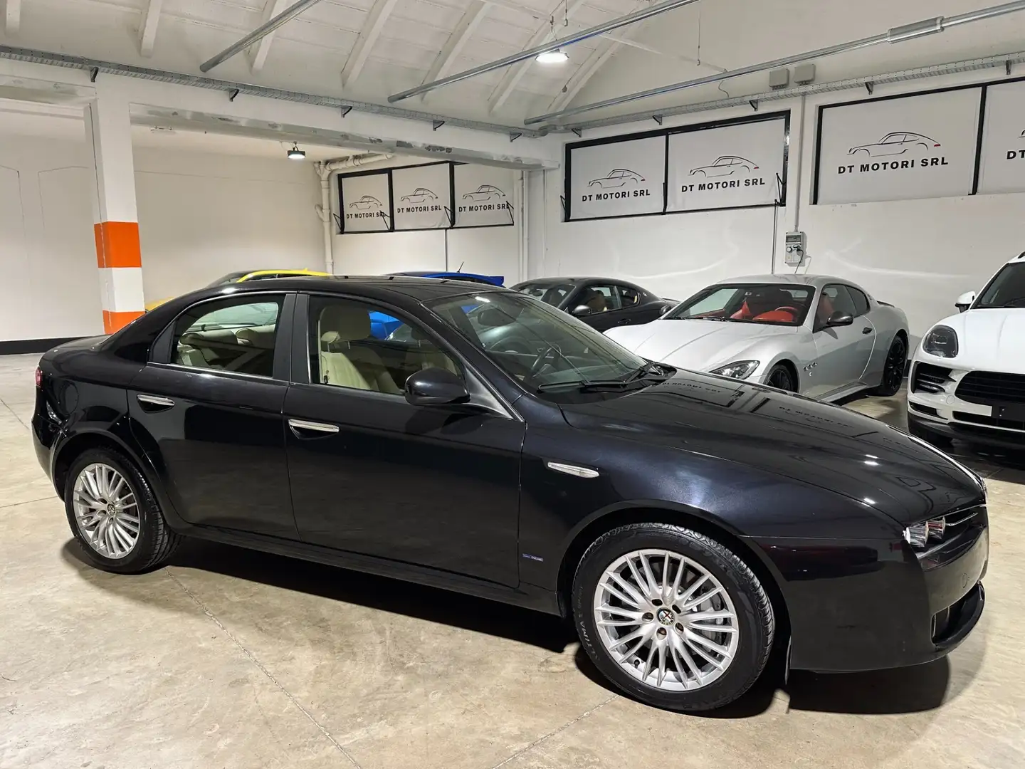 Alfa Romeo 159 1750 TBi 200cv NUOVA-UNICOPROPRIETARIO Noir - 1