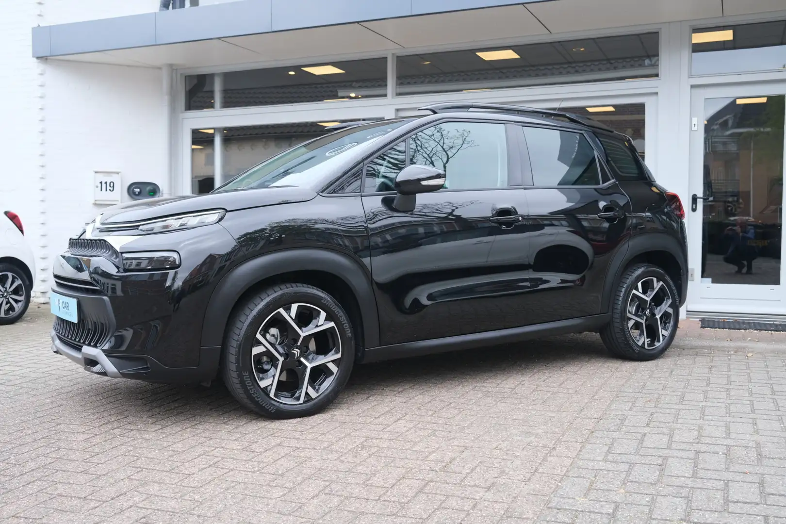 Citroen C3 Aircross PT 110 MAX Panoramadak | Camera | 17" | Navi | Lee Zwart - 2