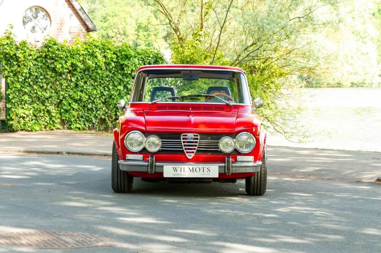 Alfa Romeo Giulia Nuova Super, foto 2
