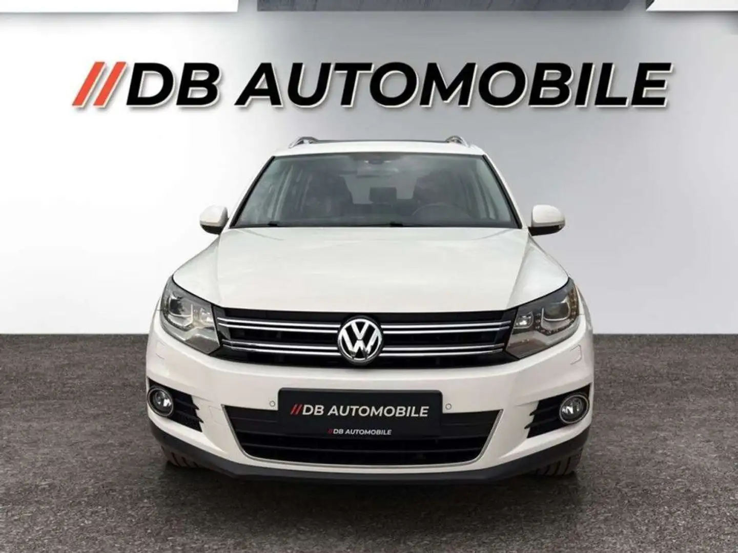Volkswagen Tiguan 2,0 TDI BMT 4Motion Sky DPF DSG Blanc - 2