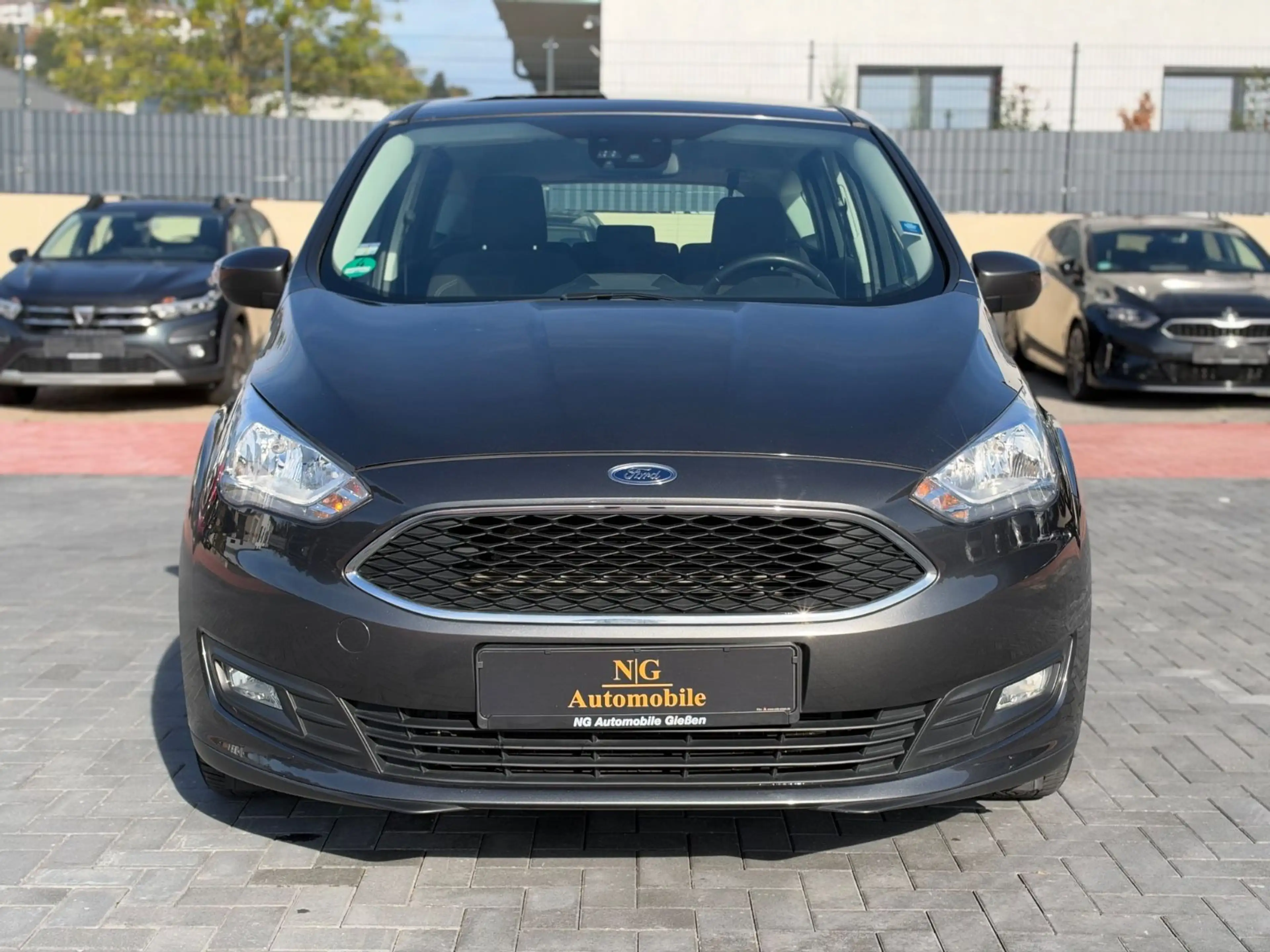 Ford C-Max 1.5 *1.Hand*Navi*Klima* — photo 2