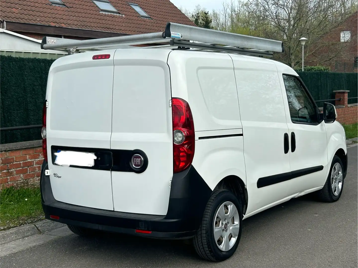 Fiat Doblo 2 porte latérale…airco..100.ooo km …euro 5 Blanc - 2