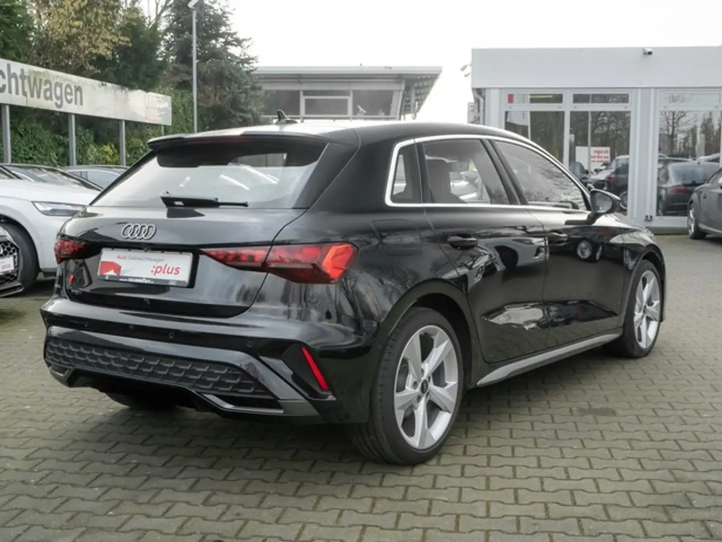 Audi A3 Sportback 35 TDI S line Pano Matrix LED SONOS L... Schwarz - 2