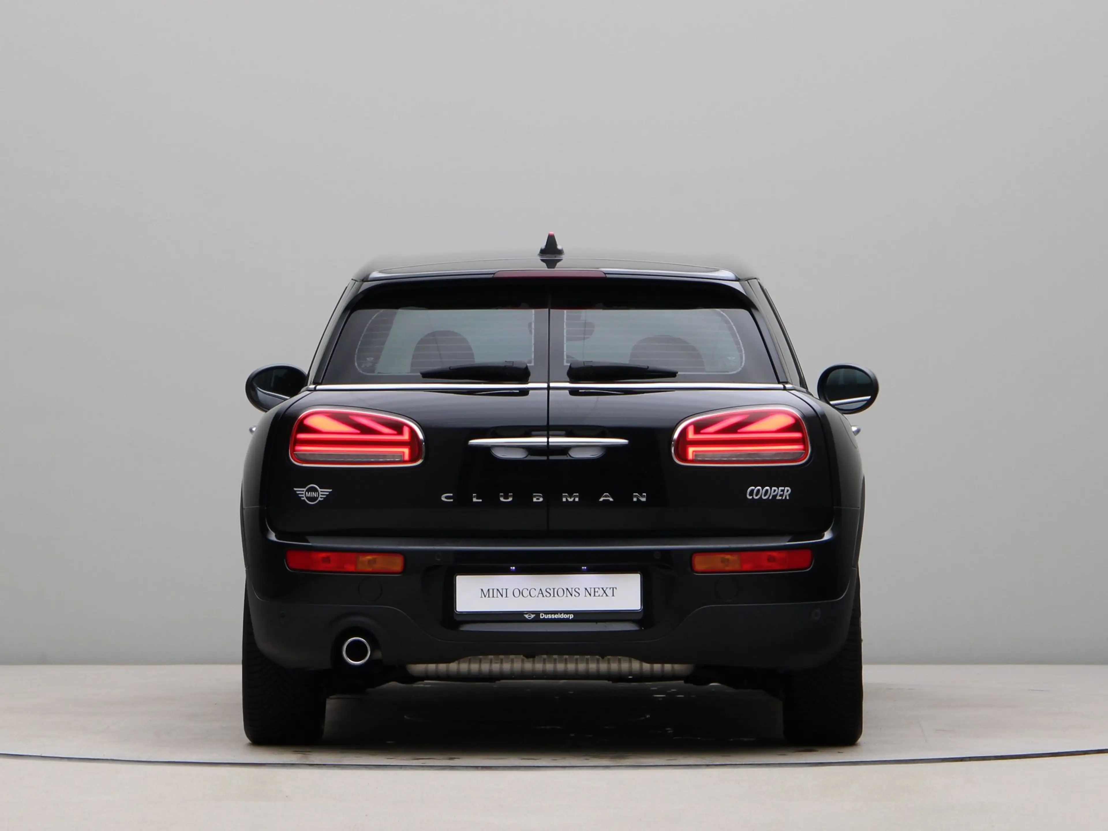 MINI Cooper Clubman Business Edition Aut. — photo 9