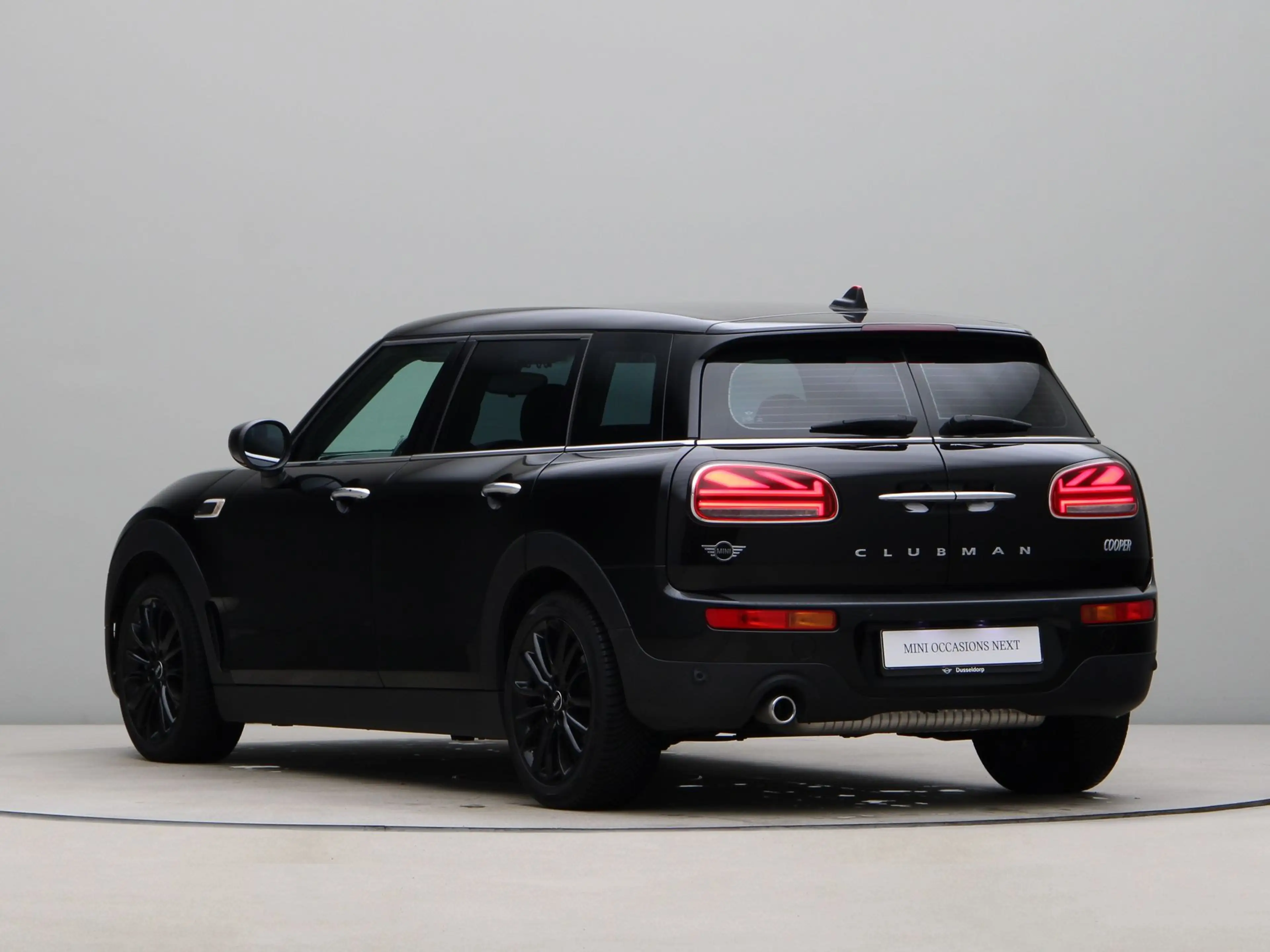 MINI Cooper Clubman Business Edition Aut. — photo 10