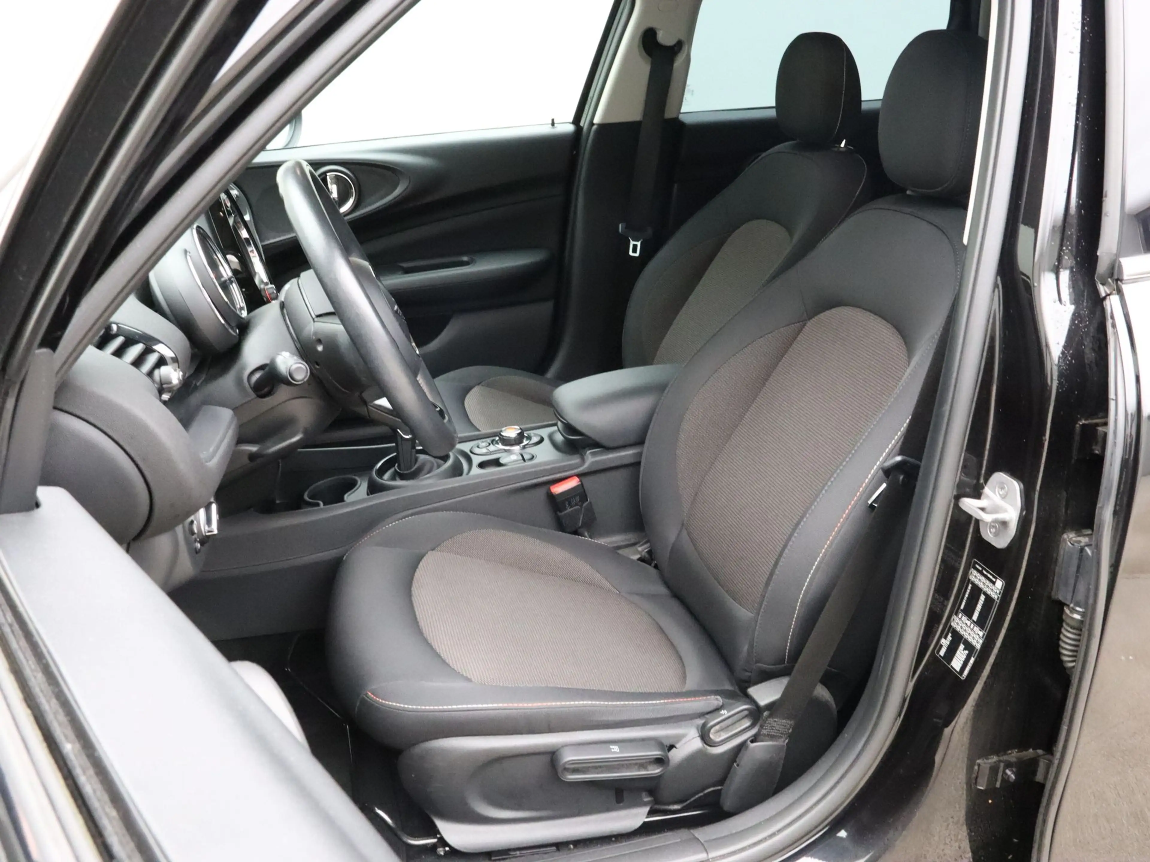 MINI Cooper Clubman Business Edition Aut. — photo 4