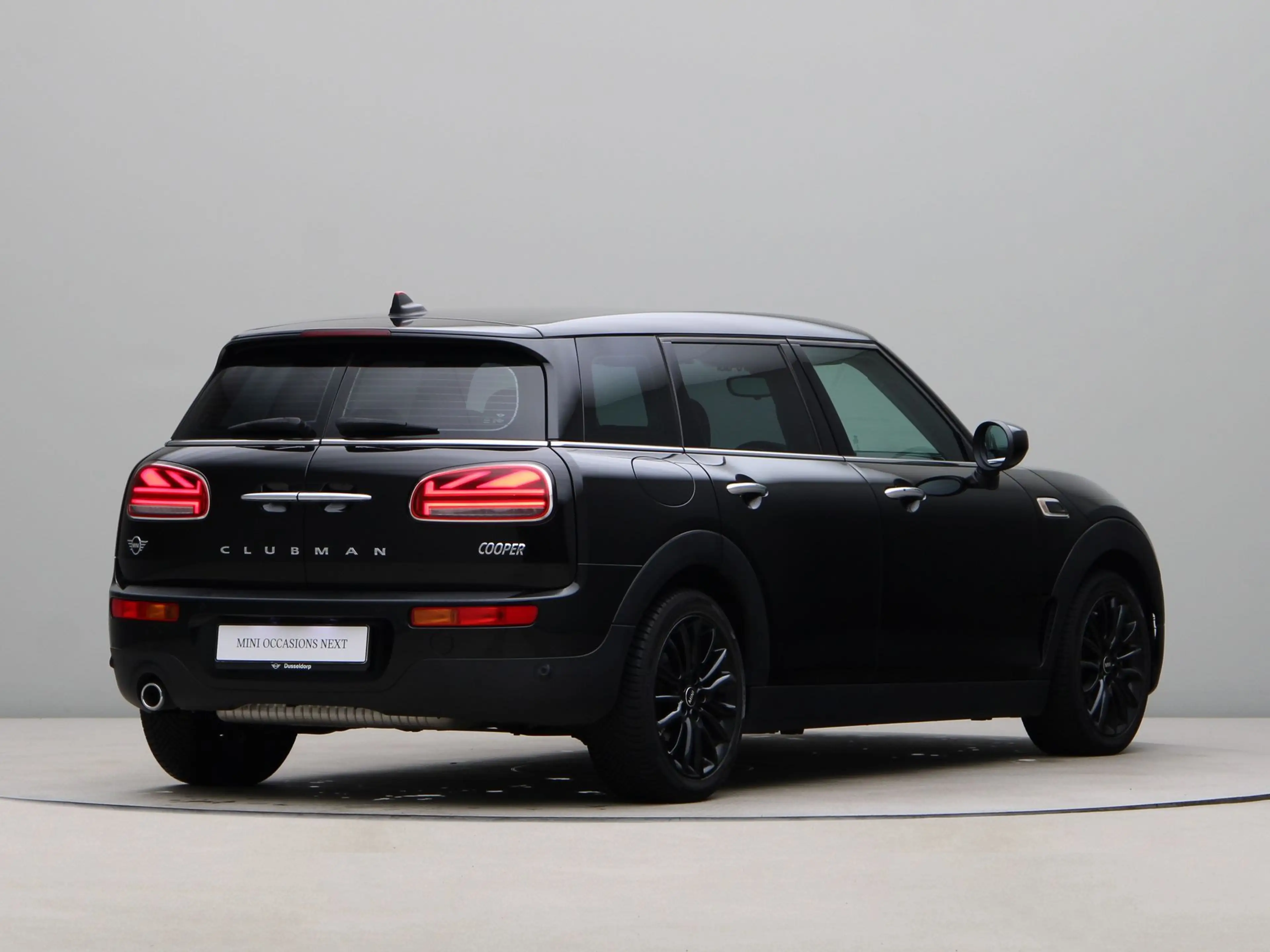 MINI Cooper Clubman Business Edition Aut. — photo 8
