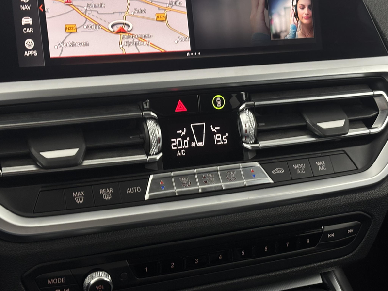 BMW 320 3-serie 320i Executive Edition | Sportline | Sfeer — photo 27
