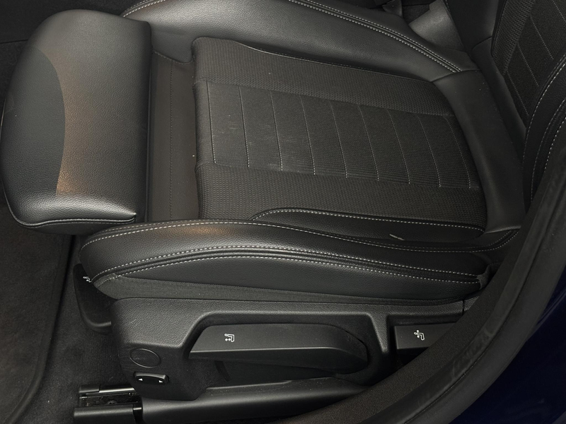 BMW 320 3-serie 320i Executive Edition | Sportline | Sfeer — photo 8