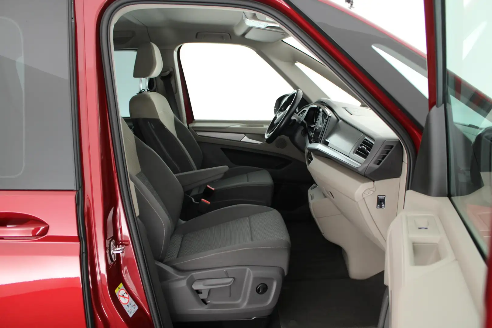 Volkswagen T7 Multivan 1.4 218pk eHybrid L1H1 7-persoons Navigatie Trekha Rot - 2