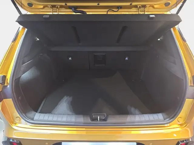 Kia K4 view 11