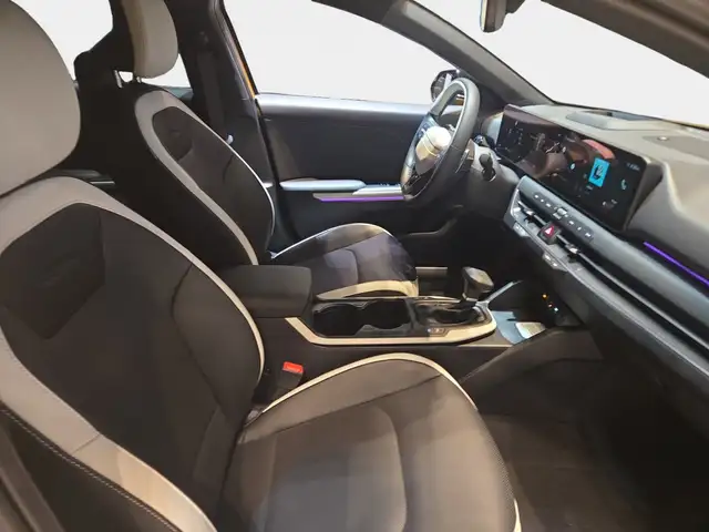 Kia K4 view 13
