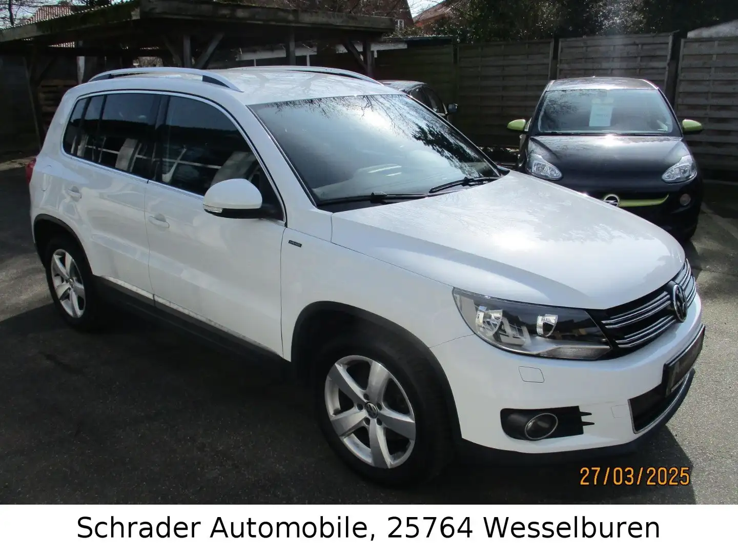 Volkswagen Tiguan 1,4 TSI "Lounge" Sport & Style -NAVI-PDC- Weiß - 1
