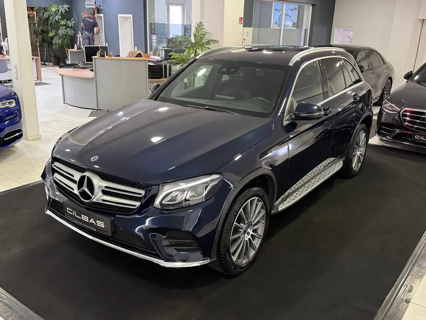 Mercedes-Benz GLC 250 4M AMG-Line*KAM*LED*AHK*SHZ*AMBI*TOTW.* Albastru - 2