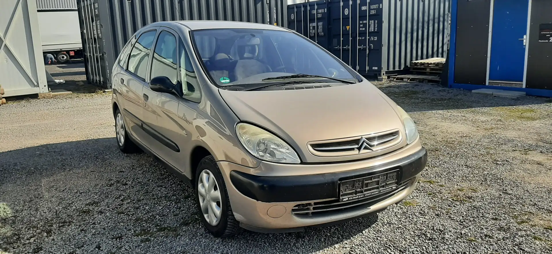 Citroen Xsara Picasso 1.8 i Exclisive Zlatá - 2