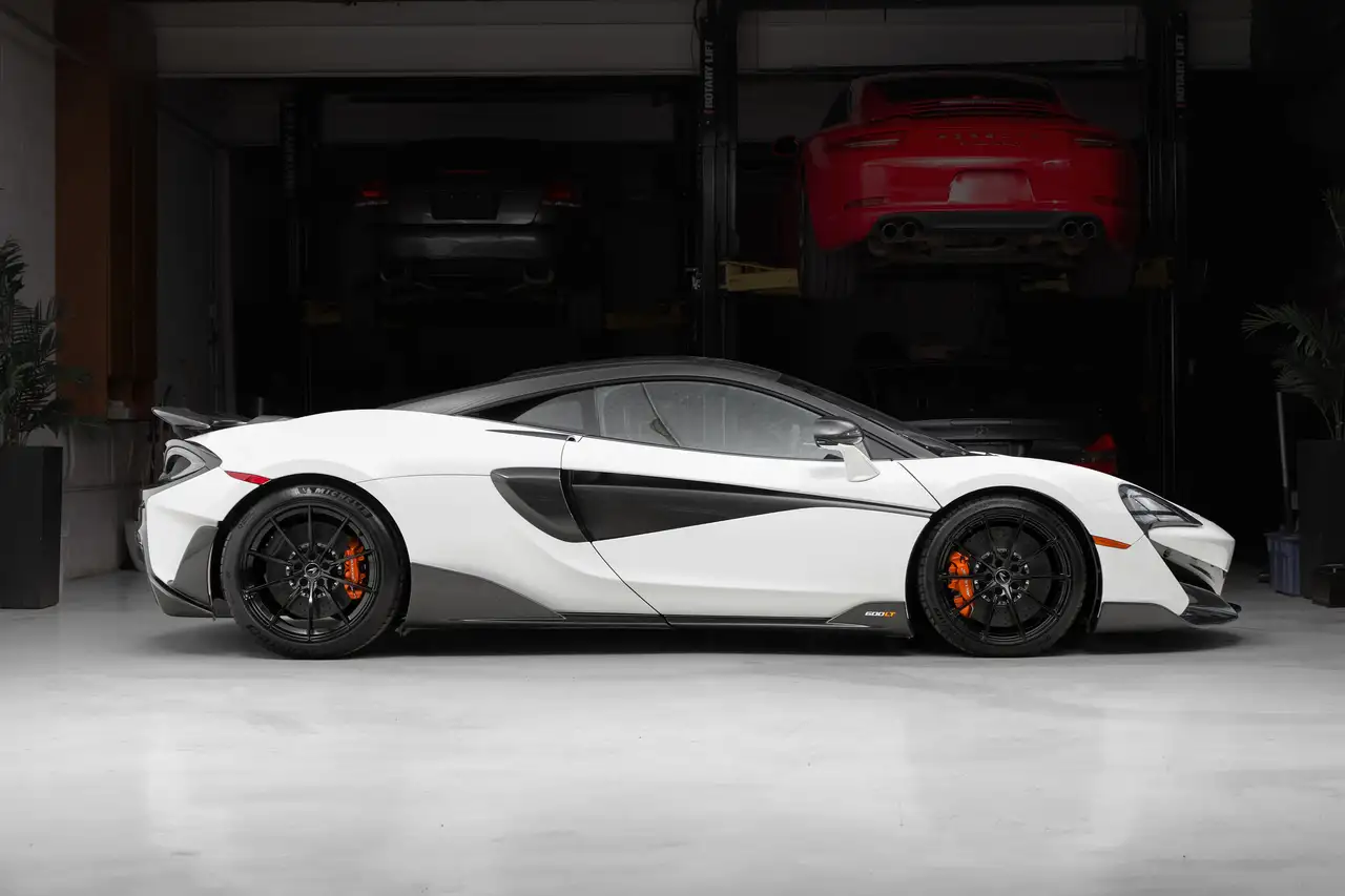 McLaren 600LT fotografie McLaren 600LT