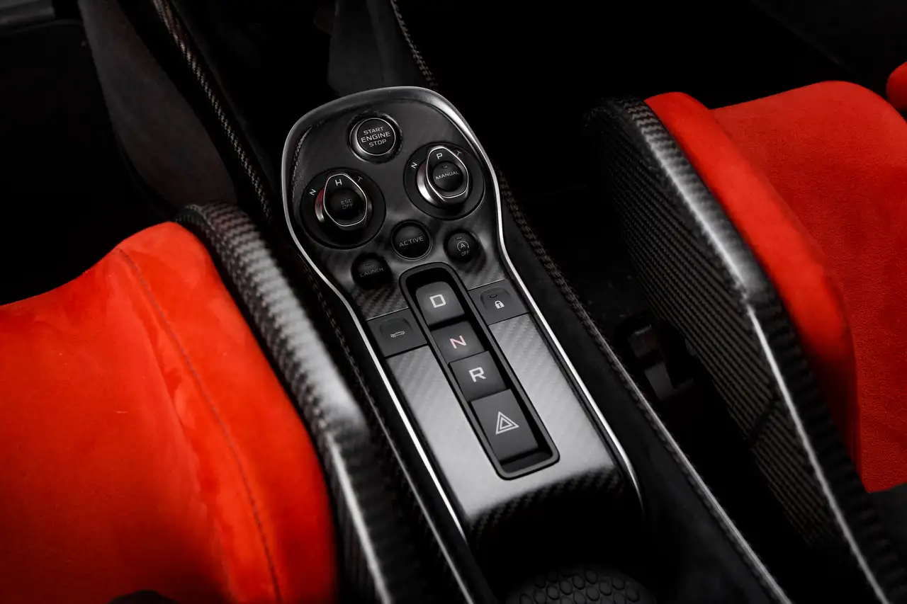 McLaren 600LT fotografie McLaren 600LT