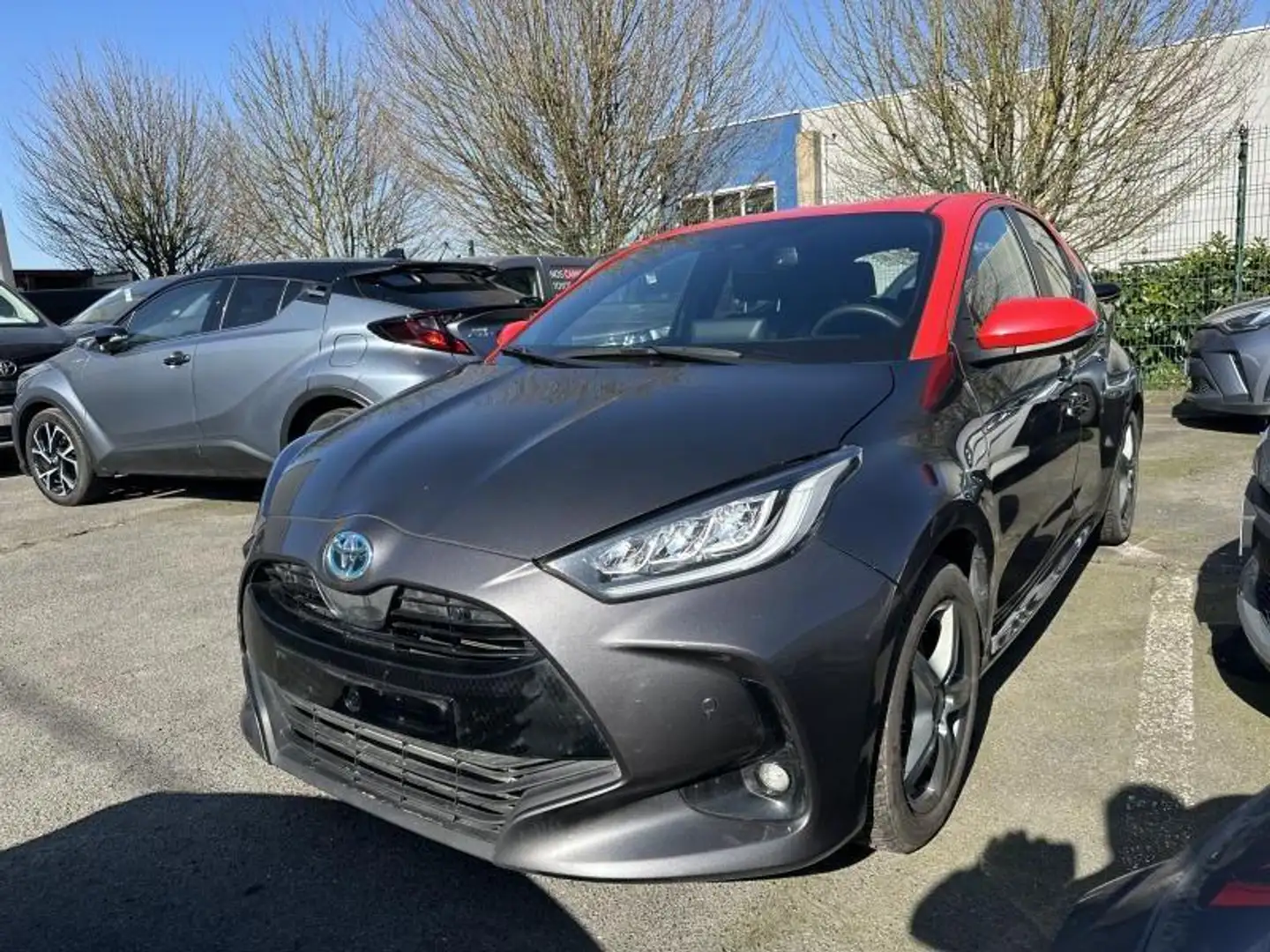 Toyota Yaris Tokyo Spirit Grau - 2