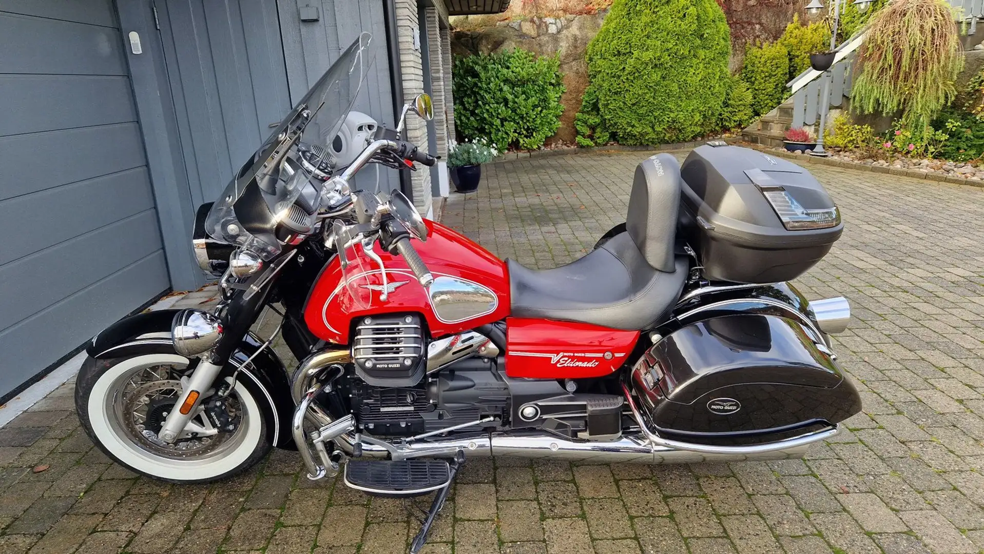 Moto Guzzi Eldorado Rood - 2