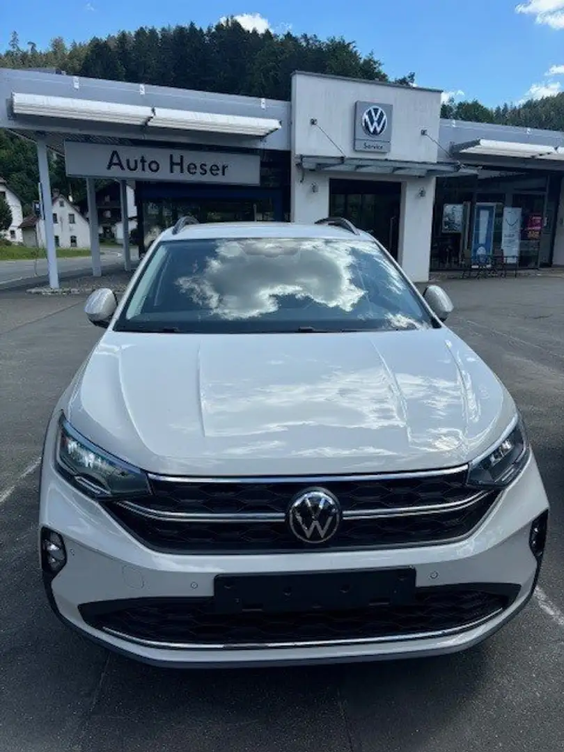Volkswagen Taigo 1.0 TSI OPF Life Grau - 1
