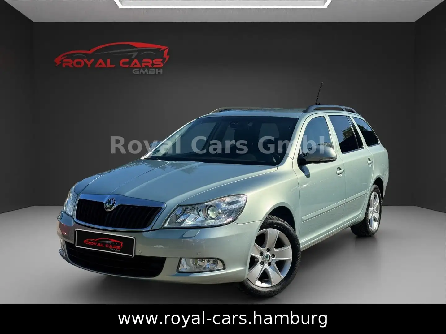 Skoda Octavia Combi Elegance NAVI*KLIMA*SHZ*PDC*XENON* Zielony - 1