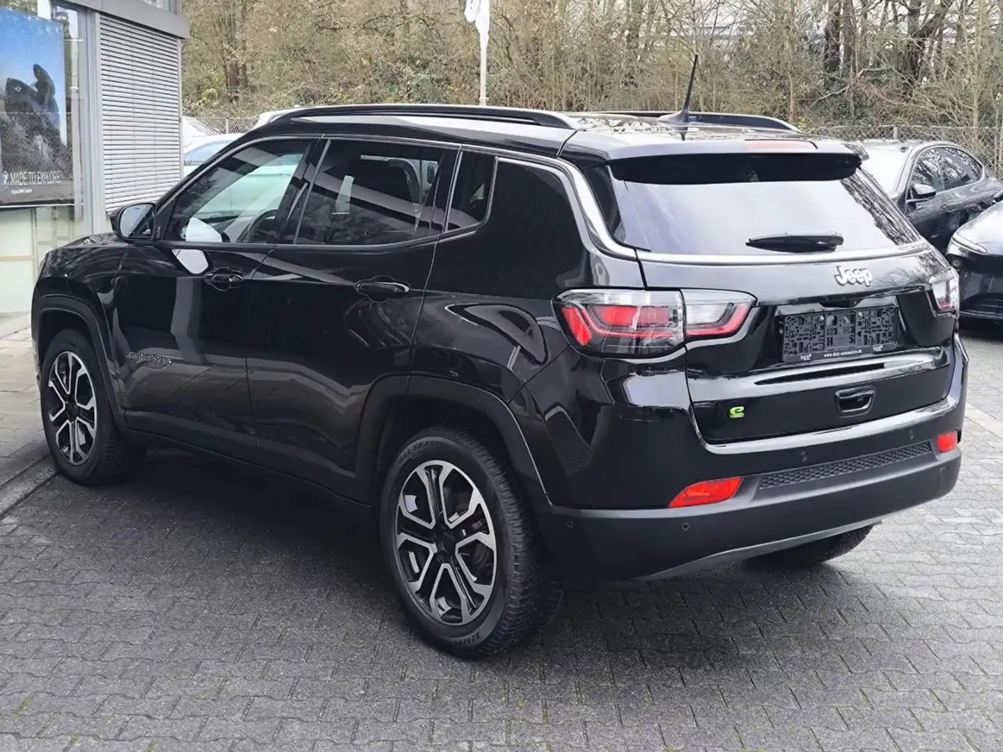 Jeep Compass 1.5 E-HYBRID LED NAVI ACC Noir - 2