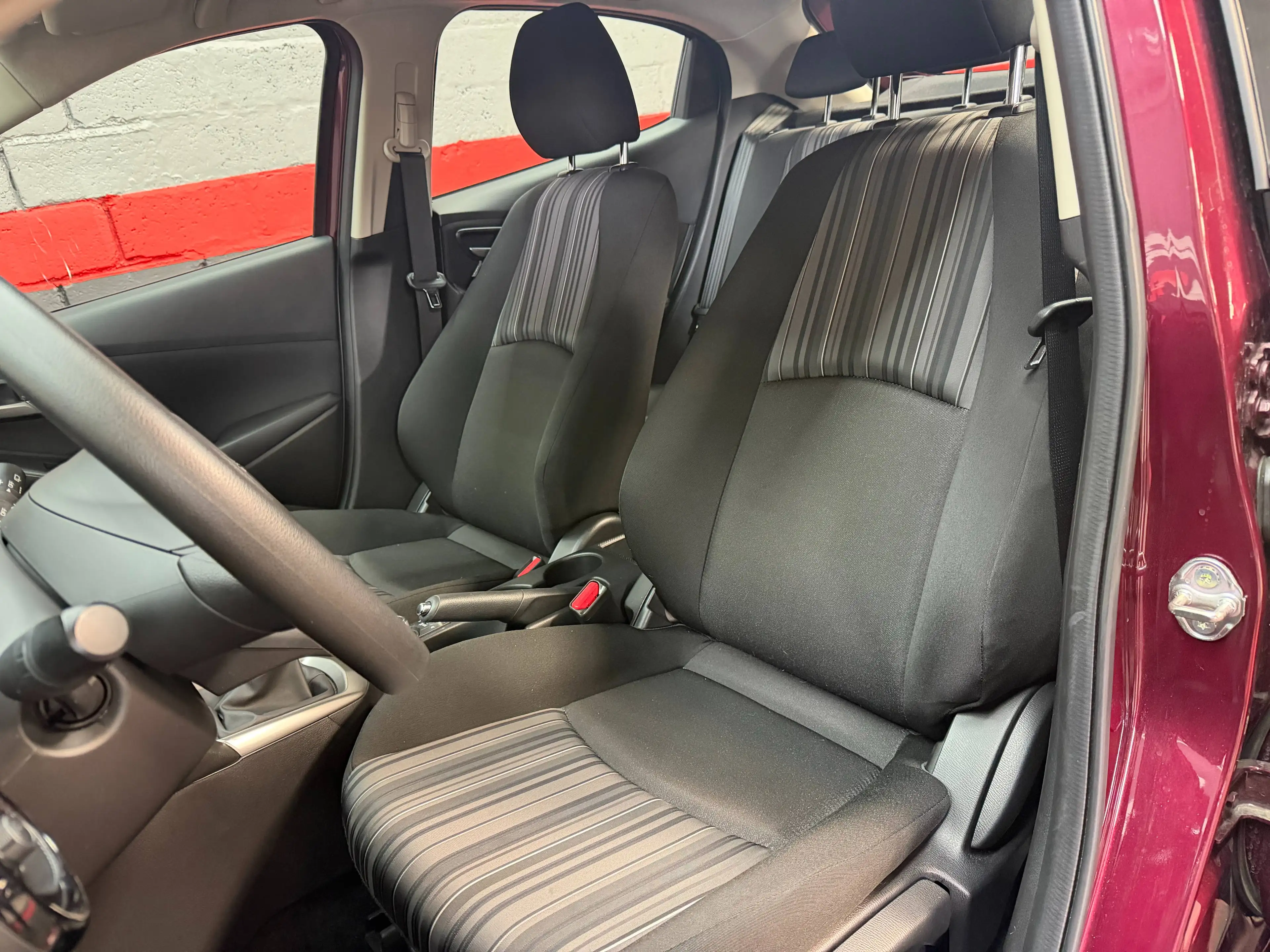 Mazda 2 2 1.5i Skyactiv-G MHEV — photo 10