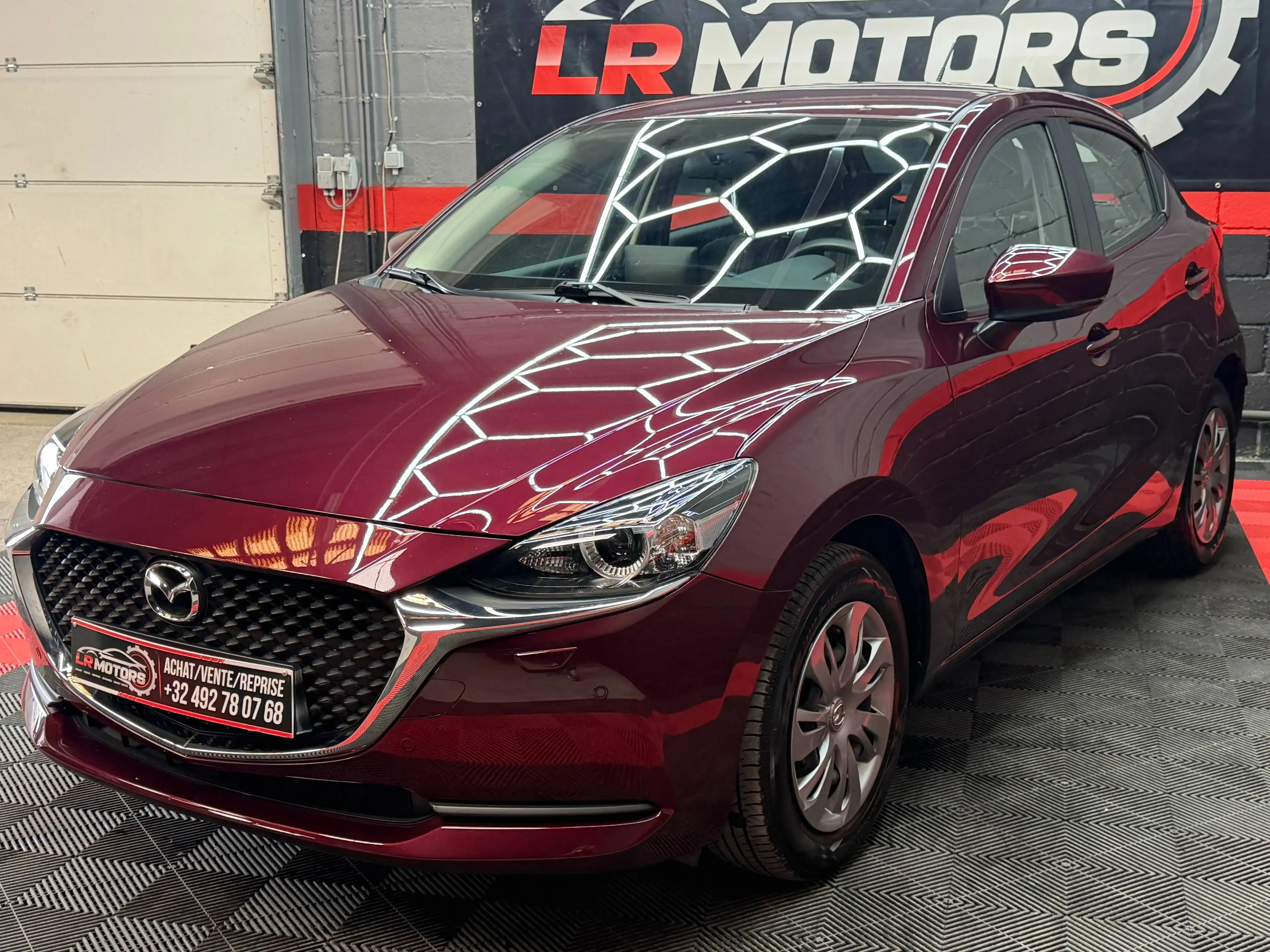 Mazda 2 2 1.5i Skyactiv-G MHEV — photo 3